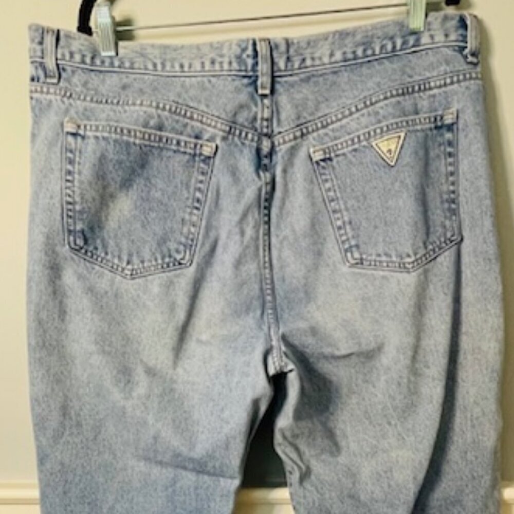 Guess Vintage Triangle Patch Light Wash Denim Jeans Straight Leg 39/40 - Picture 7 of 13